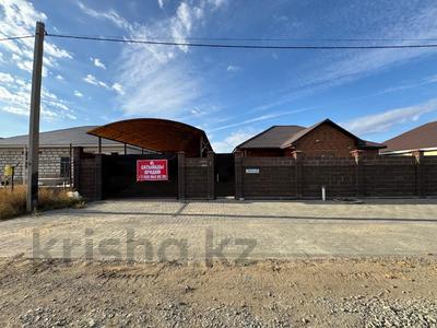 Отдельный дом · 4 комнаты · 140 м² · 10 сот., Акжар + 151 за 40.8 млн 〒 в Актобе