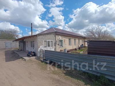 Часть дома · 3 комнаты · 70 м² · 4 сот., Сортировка, Победы 98 за 14.5 млн ₸ в Караганде, Алихана Бокейханова р-н