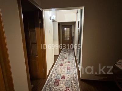 2-комнатная квартира · 60 м² · 2/9 этаж, Розыбакиева 136 за 350 000 ₸ в Алматы, Бостандыкский р-н