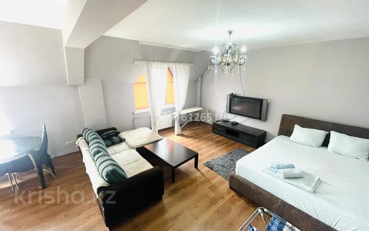 1-бөлмелі пәтер · 50 м² · 10/11 қабат, мкр Таугуль, Мустай карим 12/18 — Саина Жандосова ( трц Almaty mall ), бағасы: 1 500 〒 в Алматы, Ауэзовский р-н — фото 5