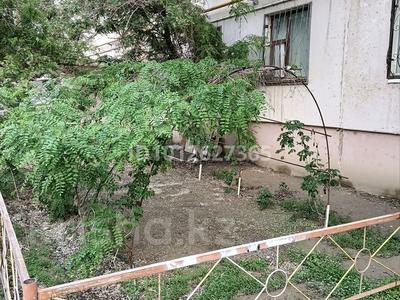 2-комнатная квартира · 58 м² · 2/5 этаж, Запад 8 за 14 млн 〒 в 