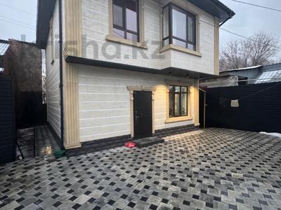 Отдельный дом · 5 комнат · 185 м², мкр Таугуль-3 — Саина - Жандосова за 1.1 млн 〒 в Алматы, Ауэзовский р-н