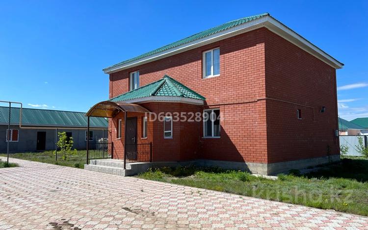 Жеке үй · 7 бөлме · 240 м², Уш Коныр 2, бағасы: 600 000 ₸ в Актобе, жилой массив Жанаконыс — фото 2