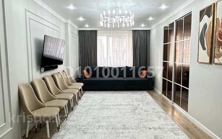 4-комнатная квартира · 107 м² · 10/12 этаж, Сатпаева — Тлендиева за 105 млн ₸ в Алматы, Бостандыкский р-н — фото 2