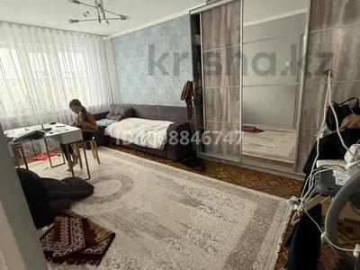 2-бөлмелі пәтер · 43 м² · 4/4 қабат, Самал 30А, бағасы: 14.5 млн ₸ в Талдыкоргане, мкр Самал