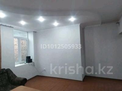 Отдельный дом · 2 комнаты · 40 м² · 1 сот., Центральная 24 10 за 5.5 млн ₸ в Усть-Каменогорске