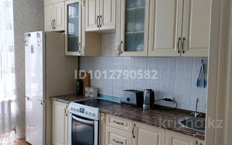 2-комнатная квартира · 70 м² · 9/12 этаж, Коргалжынское шоссе 25 за 35 млн ₸ в Астане, Нура р-н — фото 2