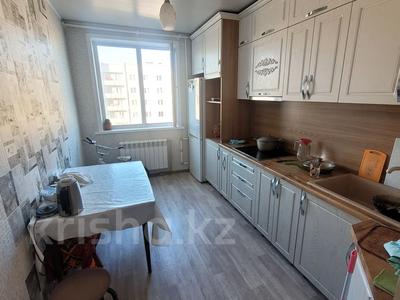 3-комнатная квартира, 65 м², 8/10 этаж, Физкультурная 9 за 29 млн 〒 в Семее