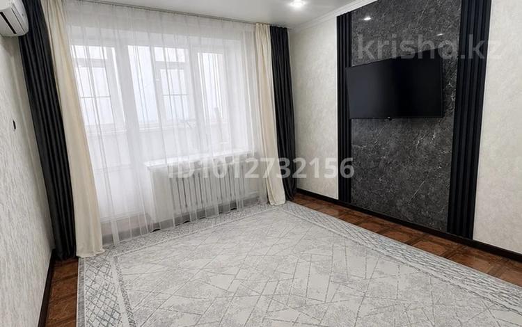 2-бөлмелі пәтер · 60.9 м² · 5/5 қабат, Достык 36 3, бағасы: 24 млн ₸ в Хромтау — фото 2