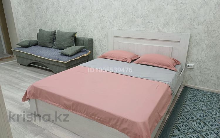 1-комнатная квартира · 35 м² · 1/5 этаж, Павлова 23 за 3 000 ₸ в Павлодаре — фото 2