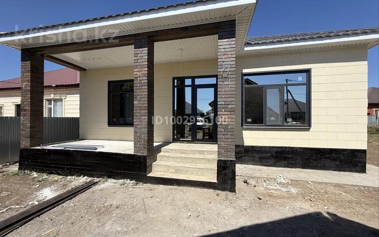 Жеке үй · 4 бөлме · 130 м² · 4 жүзд., Актамберді жырау 3, бағасы: 28 млн ₸ в Уральске — фото 31