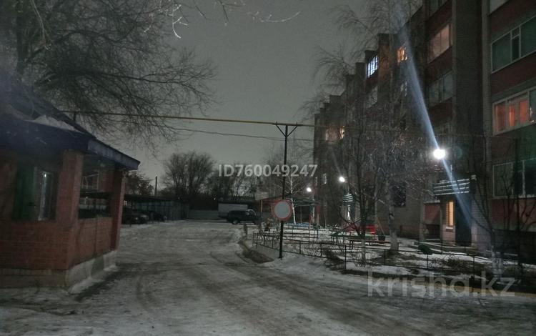 1-бөлмелі пәтер · 47 м² · 4/5 қабат · ай сайын, Авиагородок 29Д — Остановка &quot;У Ванюши&quot; конечная 48 автобуса, бағасы: 110 000 〒 в Актобе, мкр Авиагородок — фото 2