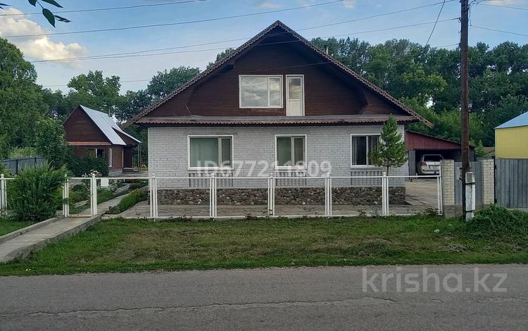 Отдельный дом · 3 комнаты · 110 м² · 10 сот., Школьная 1 — Мира за 18 млн ₸ в Верх-Убе — фото 18