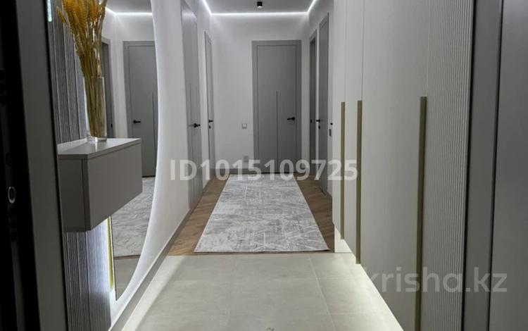 2-бөлмелі пәтер · 95 м² · 5/9 қабат, Жуманиязова, бағасы: 450 000 ₸ в Уральске — фото 2