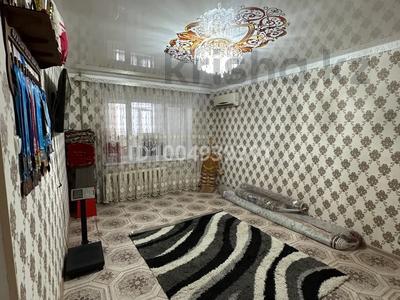 3-бөлмелі пәтер · 60 м² · 2/5 қабат, Толеби 141 33, бағасы: 18 млн ₸ в 