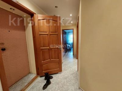 3-бөлмелі пәтер · 57.3 м² · 3/5 қабат, Назарбаева 203 — Дом за остановкой Революции, напротив Поликлиника 1, рядом Парк им Кирова, бағасы: 23 млн ₸ в Уральске