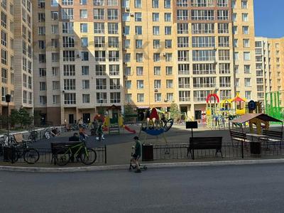 Свободное назначение, офисы, магазины и бутики, общепит, салоны красоты, медцентры и аптеки, образование · 107 м² за 121 млн 〒 в Астане, Нура р-н