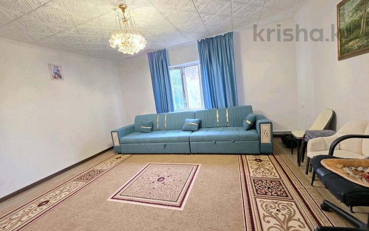 Отдельный дом · 4 комнаты · 120 м² · 8 сот., мкр Калкаман-2, Ашимова 118 за 115 млн ₸ в Алматы, Наурызбайский р-н — фото 2