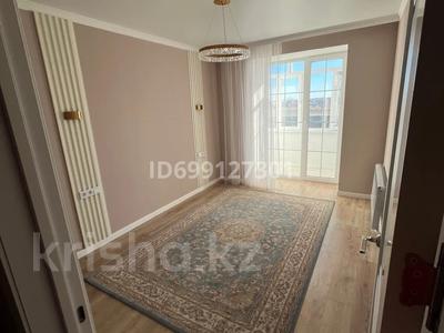3-комнатная квартира · 96 м² · 2/9 этаж, Самал 70/3 — Сош гэн за 270 000 〒 в Уральске