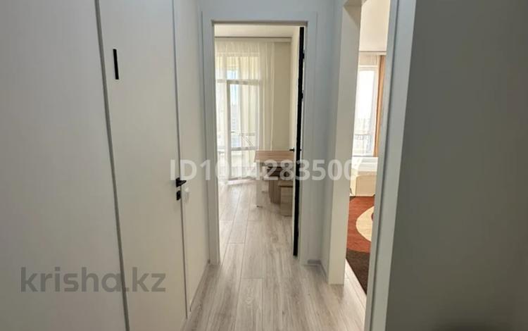 1-комнатная квартира · 40.5 м², Нажимеденова 28/1 за 30 млн ₸ в Астане, Сарайшык р-н — фото 2