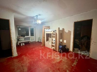2-комнатная квартира · 44 м² · 5/5 этаж, бульвар Независимости за 5 млн 〒 в Темиртау