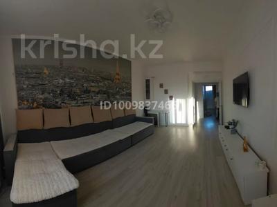 2-комнатная квартира · 67 м² · 9/10 этаж, Кюйши Дины 30 — Жумабаева/куйши Дина за 30 млн ₸ в Астане, Алматы р-н