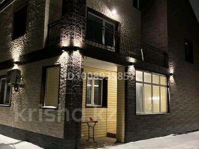 Жеке үй · 7 бөлме · 240 м² · 30 сот., Часникова — 23мкр возле чибиса, бағасы: 2 млн 〒 в Усть-Каменогорске