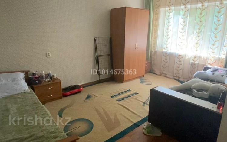 1 комната · 34 м² · 1 этаж, Интернациональная 62 за 65 000 ₸ в Петропавловске — фото 2