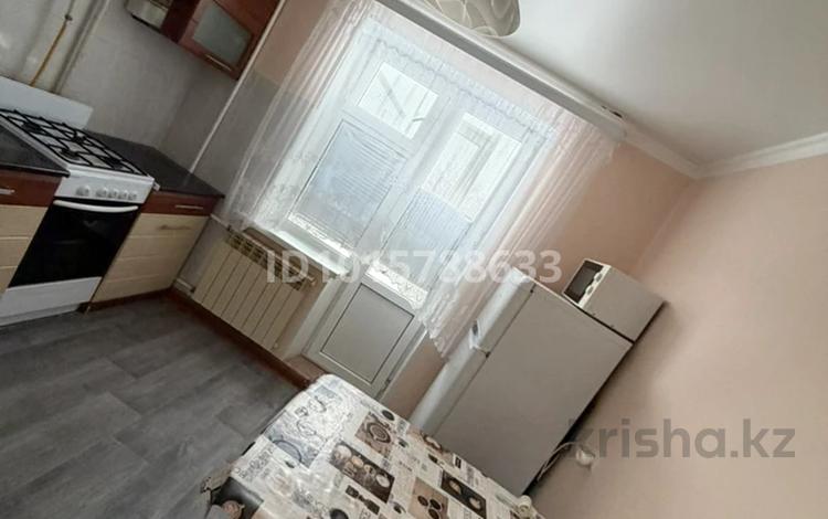 1-бөлмелі пәтер · 36 м² · 3/5 қабат, 2 ш/а. 298, бағасы: 150 000 ₸ в Актобе, мкр 8 — фото 2