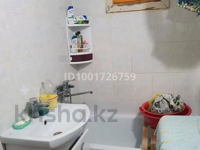 Продажа квартир в Актюбинской обл.: 1-комнатная квартира · 29 м² · 3/3 этаж, Старый город, Старый города 50 — Асау барака за 7.4 млн 〒 1-комнатная квартира · 29 м² · 3/3 этаж, Старый город, Старый города 50 — Асау барака за 7.4 млн 〒 в Актобе