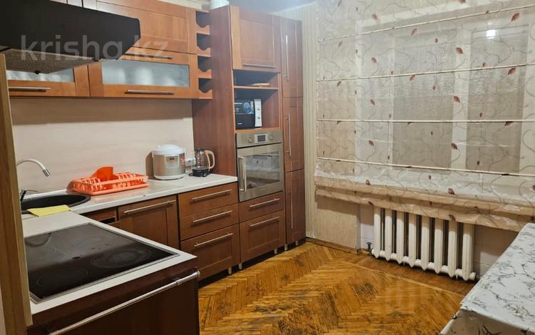 4-комнатная квартира · 110 м² · 4/6 этаж, Б.Момышулы 54/1 за 20 000 〒 в Темиртау — фото 32