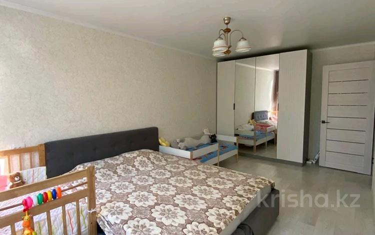 3-бөлмелі пәтер · 62 м² · 4/5 қабат, Гагарина 36/2, бағасы: 18.5 млн ₸ в Уральске — фото 2