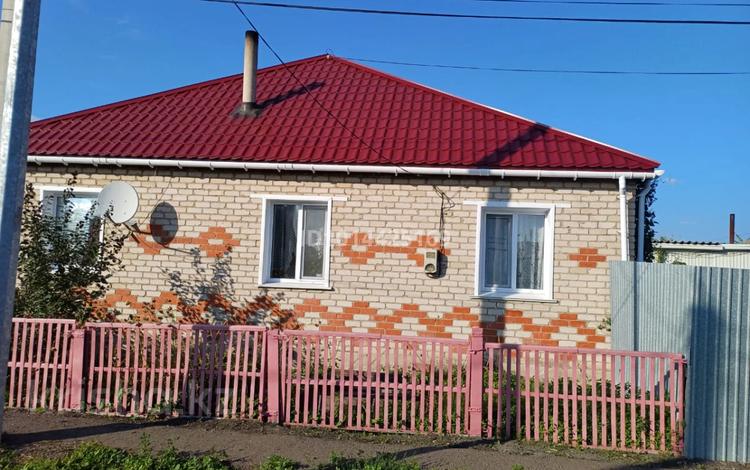 Отдельный дом · 4 комнаты · 105 м² · 8 сот., Чкалова 1 — Набережная за 18 млн ₸ в Булаеве — фото 2