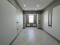 3-комнатная квартира, 130 м², 10/11 этаж, Алии Молдагуловой 44 за 70 млн 〒 в Актобе — фото 7
