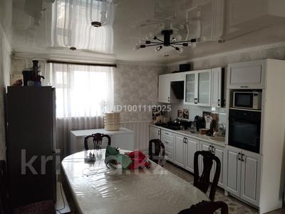 Отдельный дом · 3 комнаты · 110 м² · 6 сот., Старый город 42б — Жазыкова за 19 млн ₸ в Актобе