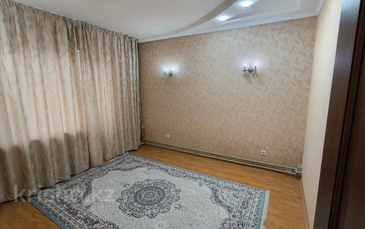 2-комнатная квартира, 52 м², 5/6 этаж, Гани Иляева за 18.5 млн 〒 в Шымкенте, Аль-Фарабийский р-н — фото 2