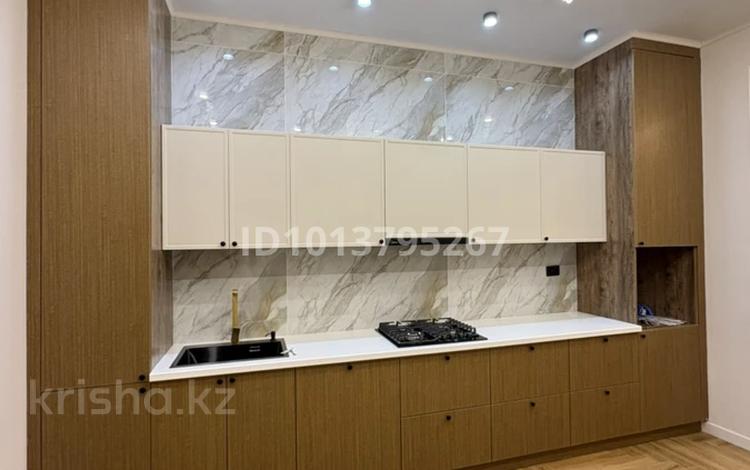 2-бөлмелі пәтер · 77 м² · 1/7 қабат, мкр. Алтын орда 50 л — Мустафа шокая мангилик ел, бағасы: 37 млн ₸ в Актобе — фото 12