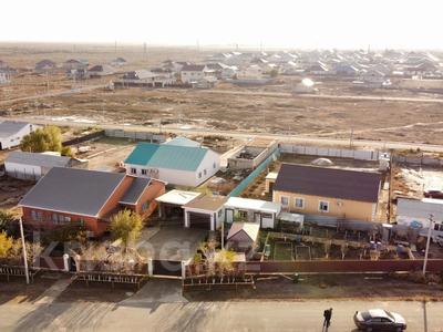 Отдельный дом · 4 комнаты · 174 м² · 10 сот., мкр Кокарна, Гилажа Нурмашева 8А за 36.9 млн 〒 в Атырау