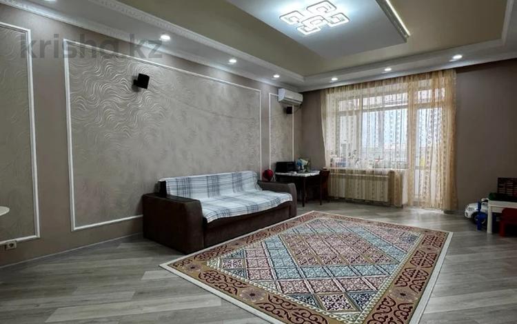 5-комнатная квартира · 180 м² · 7/9 этаж, проспект Тауелсиздик за 58 млн ₸ в Актобе — фото 24