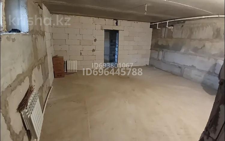 Свободное назначение · 45 м² за 5.5 млн ₸ в Актобе, мкр. Алтын орда — фото 2