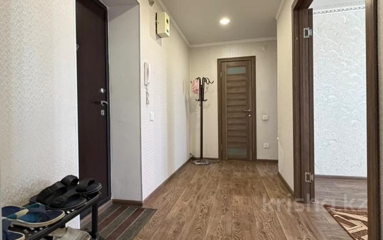 2-комнатная квартира · 55 м² · 9/10 этаж, мкр Астана, Жамбыла 40/1 за 18.5 млн ₸ в Уральске — фото 2
