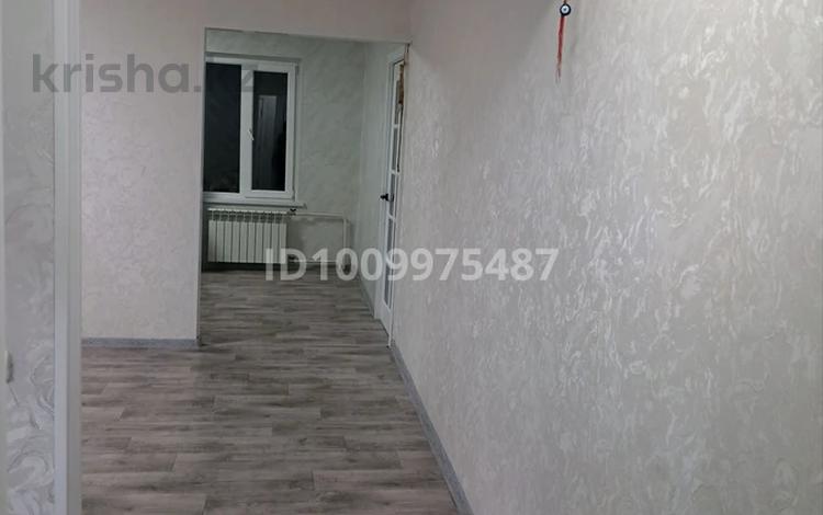 3-комнатная квартира · 55 м² · 4/4 этаж, мкр №10 8Г за 42 млн ₸ в Алматы, Ауэзовский р-н — фото 2