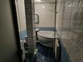 1-комнатная квартира · 42 м² · 2/5 этаж, мкр Айнабулак-4 за 170 000 ₸ в Алматы, Жетысуский р-н — фото 15
