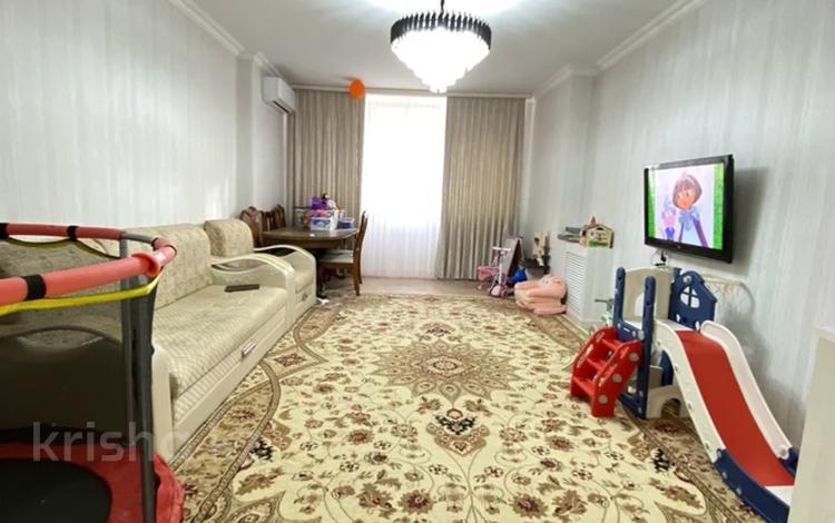 3-комнатная квартира · 103 м² · 9/10 этаж, Молдагулова за 32 млн ₸ в Актобе — фото 2