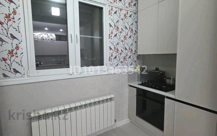 3-комнатная квартира · 110 м² · 9/9 этаж, мкр. Алтын орда, Алия Молдагулова 66Б за 46.5 млн ₸ в Актобе — фото 2