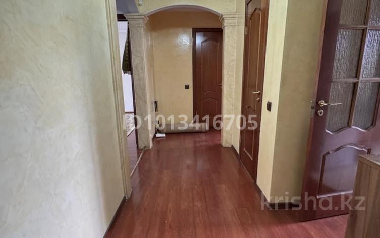 3-бөлмелі пәтер · 70 м² · 3/5 қабат, мкр Айнабулак-4 190, бағасы: 55 млн ₸ в Алматы, Жетысуский р-н — фото 2