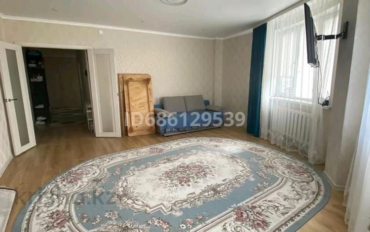 2-бөлмелі пәтер, 72 м², 8/9 қабат, 10 21 — Возле поликлинники, бағасы: 22.5 млн 〒 в Аксае — фото 3