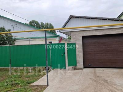Отдельный дом · 4 комнаты · 110 м² · 6.5 сот., Тарасенко 43 — Пересечение улиц Шмит Айталиева и Тарасенко за 35 млн ₸ в Уральске