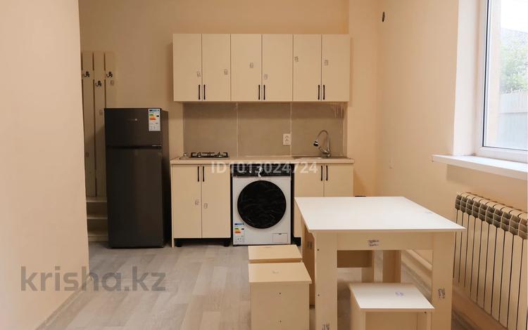 1-бөлмелі пәтер · 25 м² · 2/2 қабат, Шұғыла ш/а., Дала 159, бағасы: 160 000 ₸ в Алматы, Наурызбайский р-н — фото 2