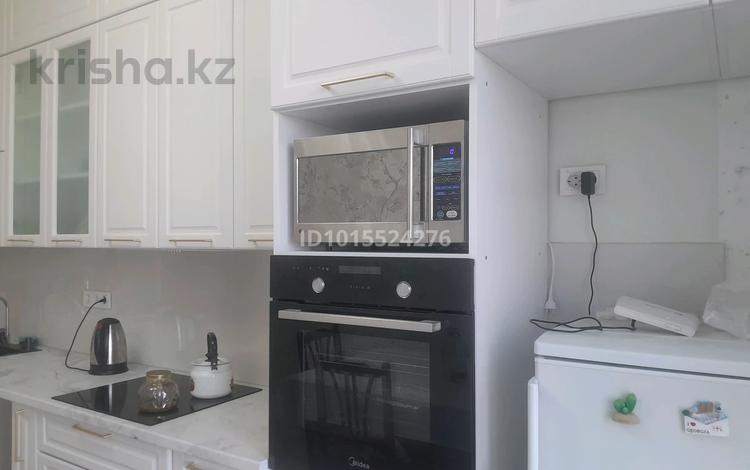 3-бөлмелі пәтер · 102 м² · 14/19 қабат, Тургут Озала 237, бағасы: 95 млн ₸ в Алматы, Бостандыкский р-н — фото 2